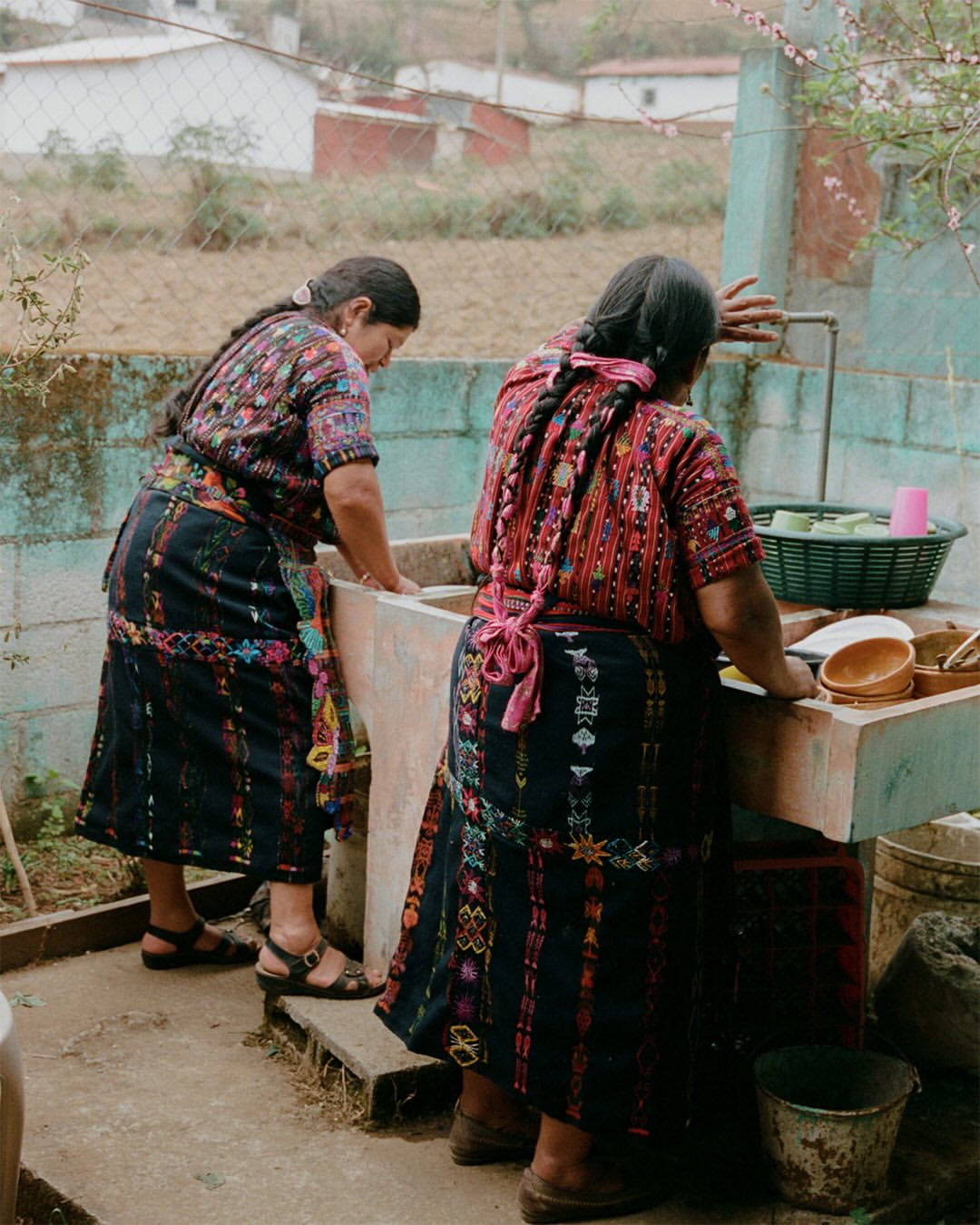 Iris Humm X THREAD CARAVAN Apr. 26