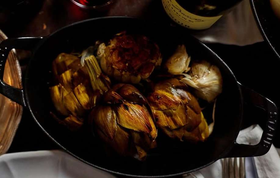 Staub USA |  Mar. 26