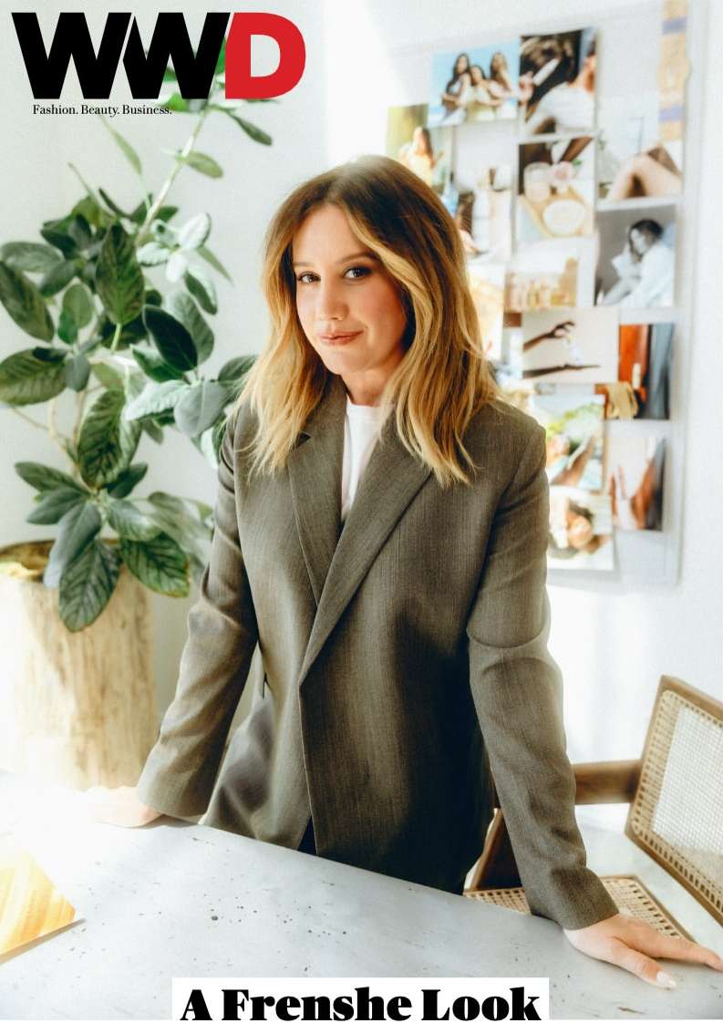 Elizabeth Weinberg X WWD