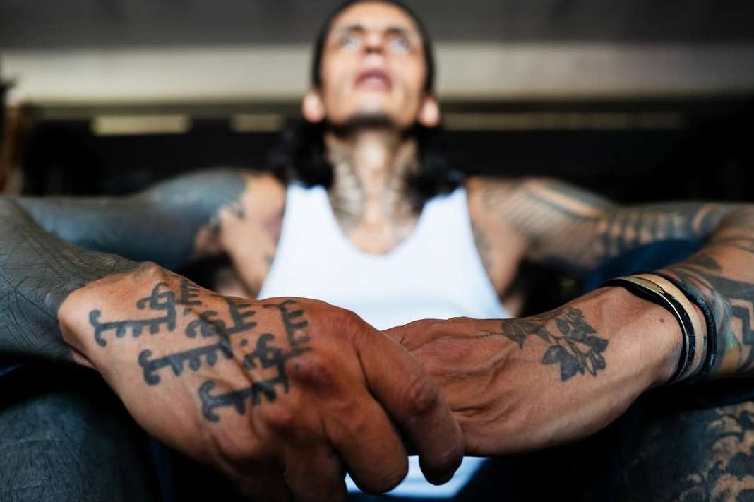  Aug. 25