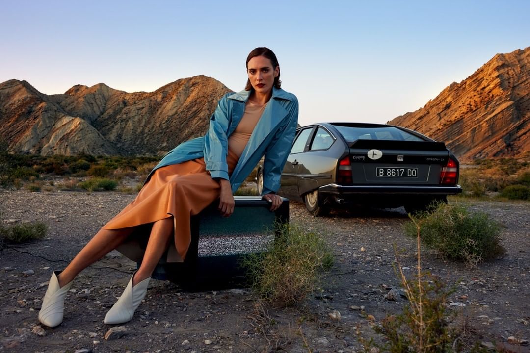 ELLE Bulgaria |  Oct. 21