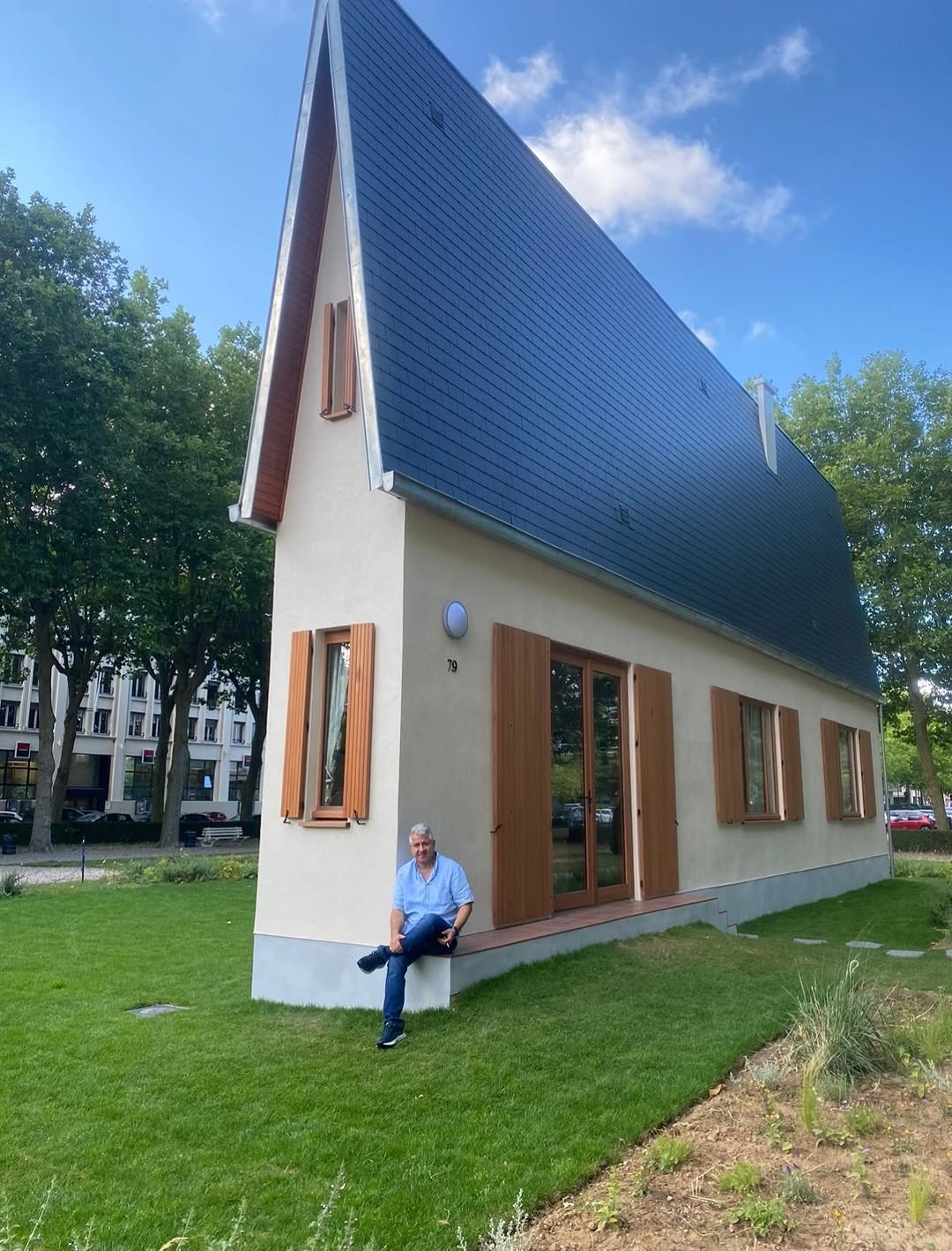 Erwin Wurm Aug. 26