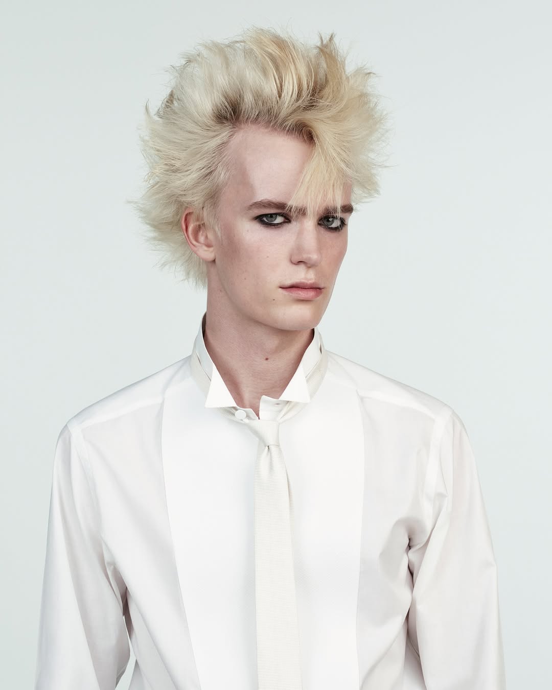 AnOther Magazine Issue 49
Willy Vanderperre
Olivier Rizzo
2025