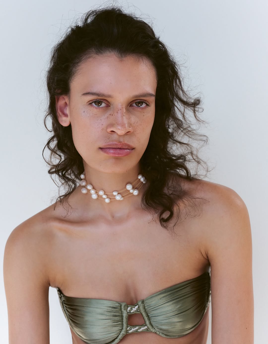 Ester Grass Vergara X TWNTY Magazine Aug. 26