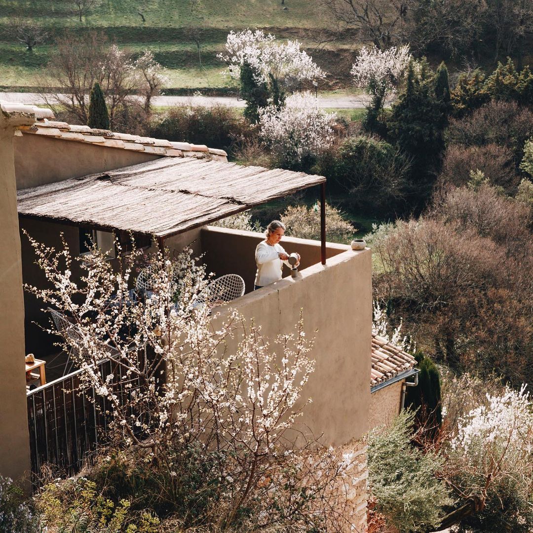 MilK Decoration |  May. 21