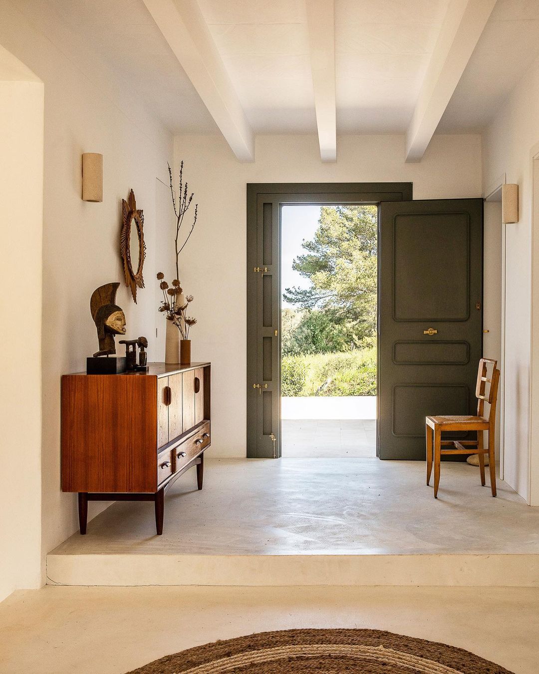 MilK Decoration |  Jun. 22