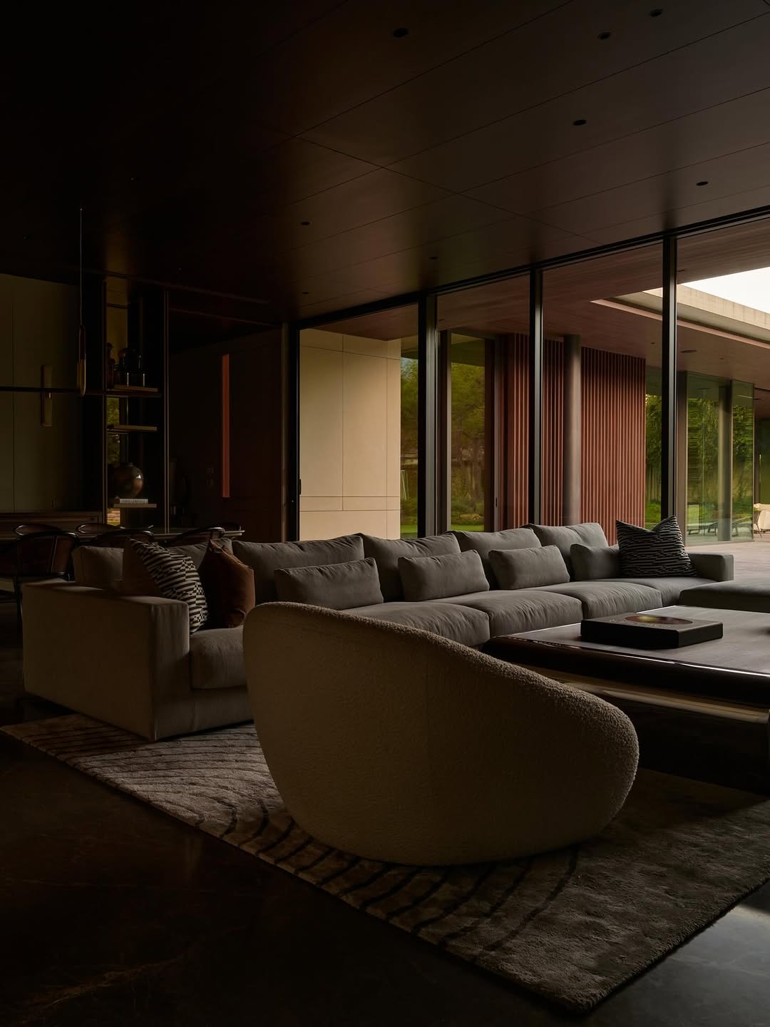 Fernando Marroquin Mar. 26