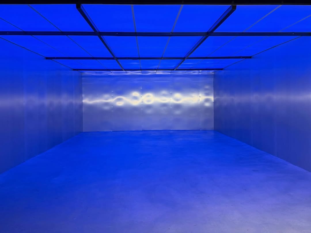 Highlight Stage 1 - OpenBx - Futuristic PreLit  Chrome / Metal module in a larger texture open warehouse . Schedule a visit @flashbx.studio