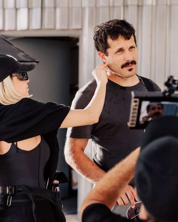 BTS of @saosinofficial’s music video for “S...