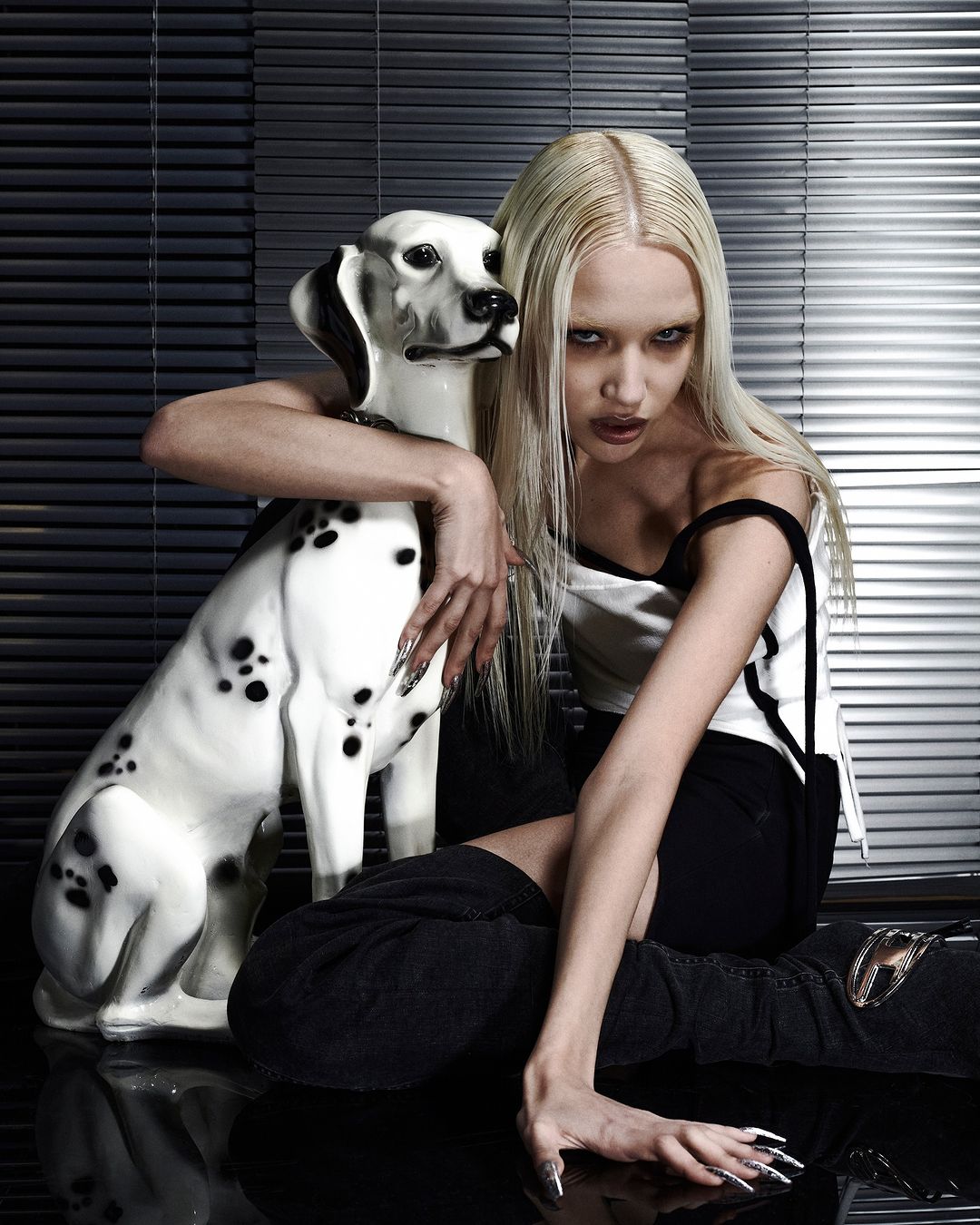 Numéro Netherlands |  Mar. 23