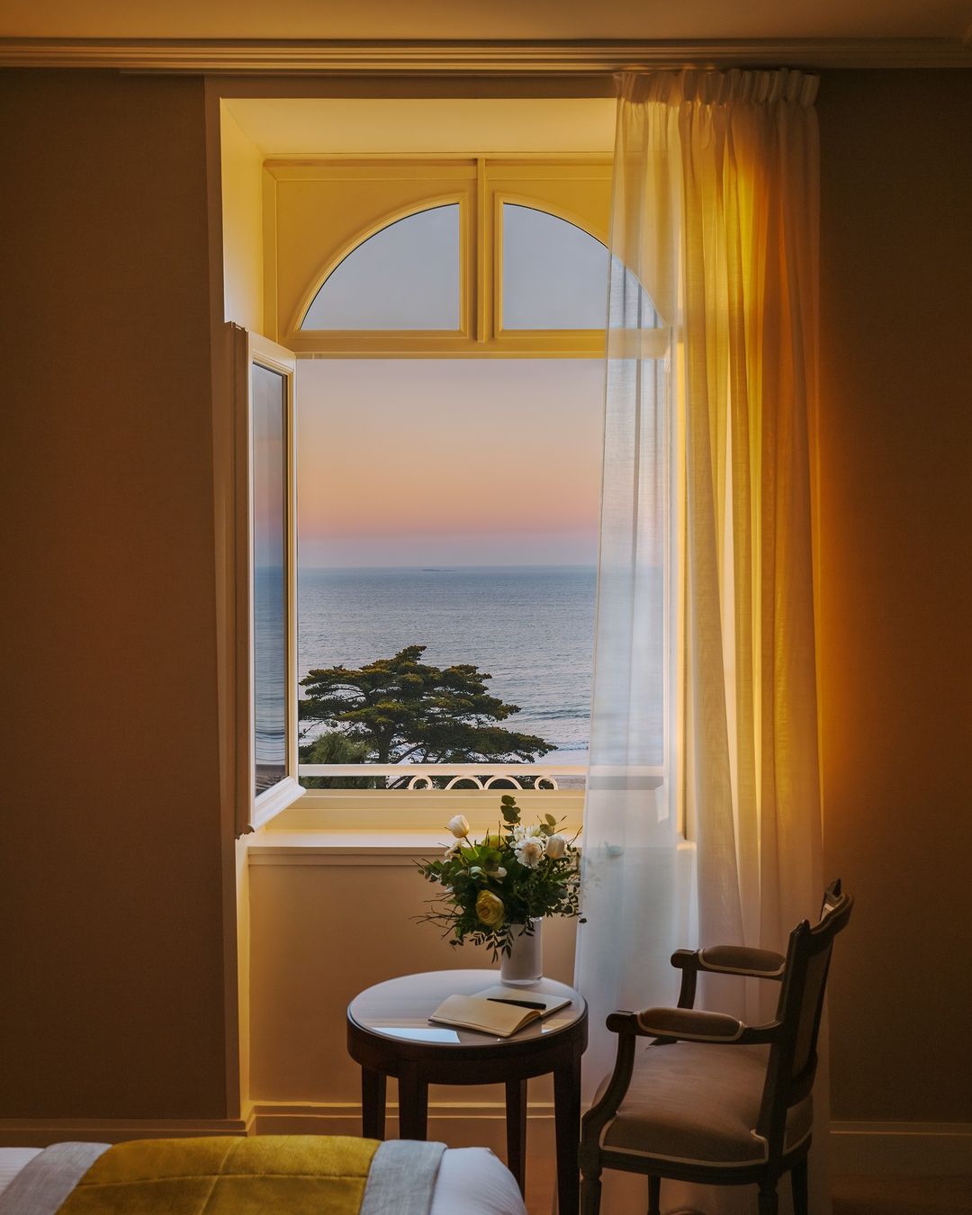 Hotels Barriere |  Apr. 23