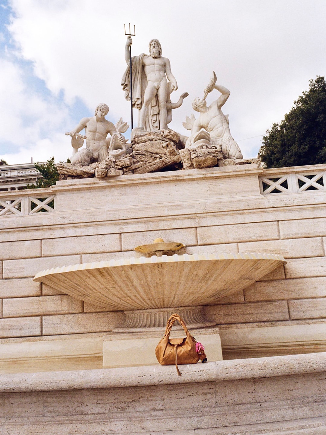 Julia von der Heide X Achtung Mode Apr. 26