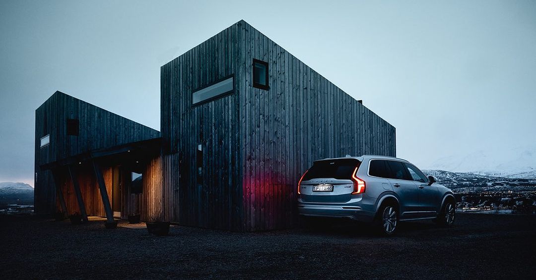 Volvo Cars |  Jan. 24