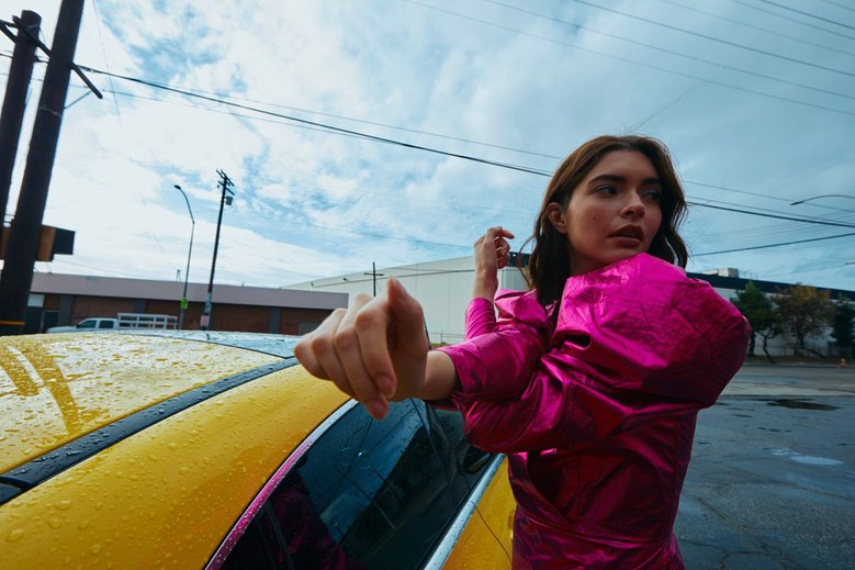 Mercedes-Benz |  Feb. 24