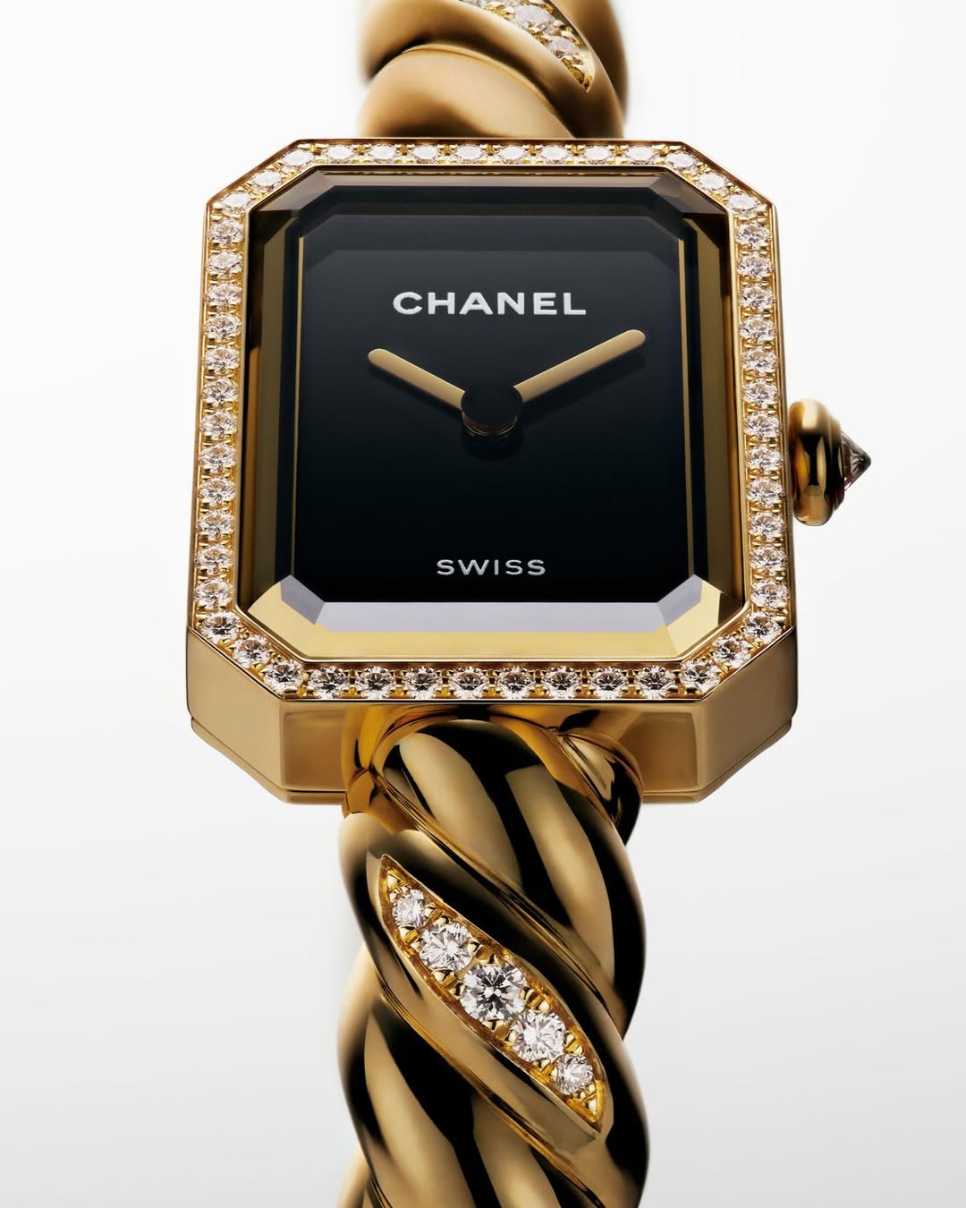 Fraser Chatham X Wonderland Jan. 26