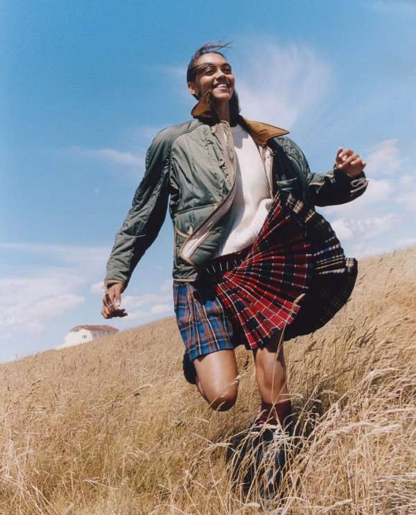 @bebe.parnell photographed by @tobycoulson ...