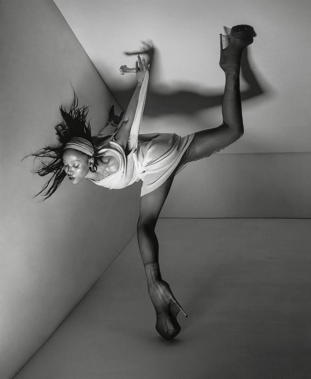 @fkatwigs photographed by @louiebanksstudio for EL...