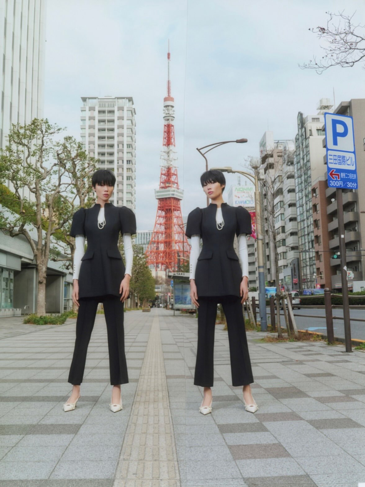 @zara photographed  by @fumikoimano in Japan. 
Model: @ka.ya.ko
Art direction: @hacovosalbador @hywbw_
Styling: @hisato_tasaka
Hair: @kazhironaka
Makeup: @taketaketake0319