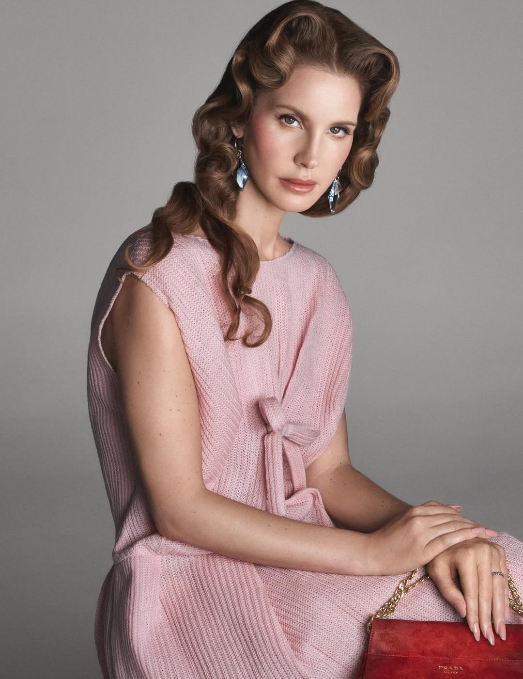 Finishing by GLOSS
LANA DEL REY for W Magaz...