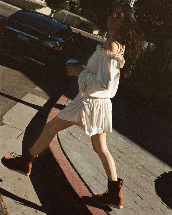 Picture by @jack_______day for the 10th iss...