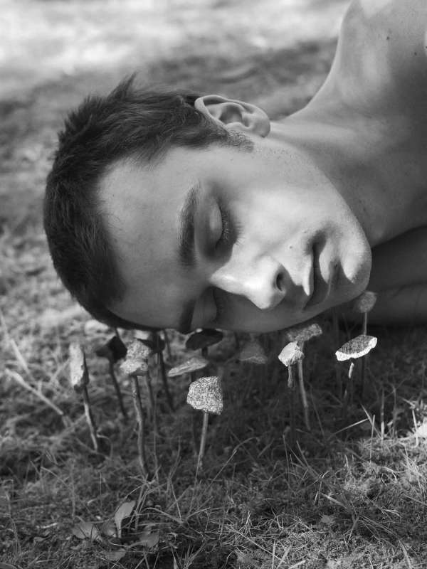 Meet artist Chloé Azzopardi, whose series «...