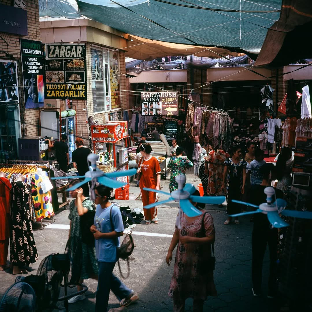 Pics for @holidaymagazine No.396 Autumn/ Winter 2025-2026 issue devoted to Samarkand, an Uzbek city 
Photographs by @olivierkervern 
Creative direction by @atelierfranckdurand 

scanning and grading by @granondigital