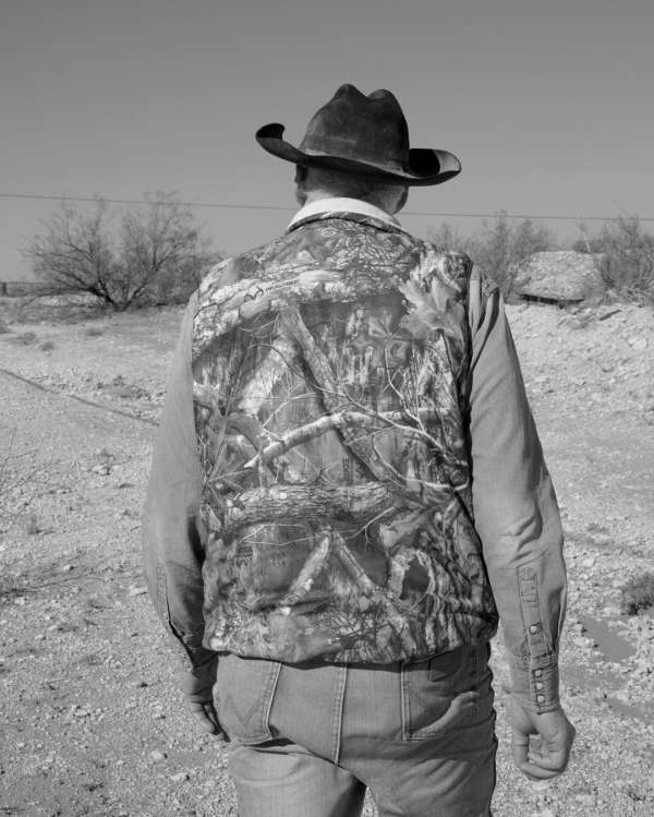 Alone behind the wheel of her car, @carolin...