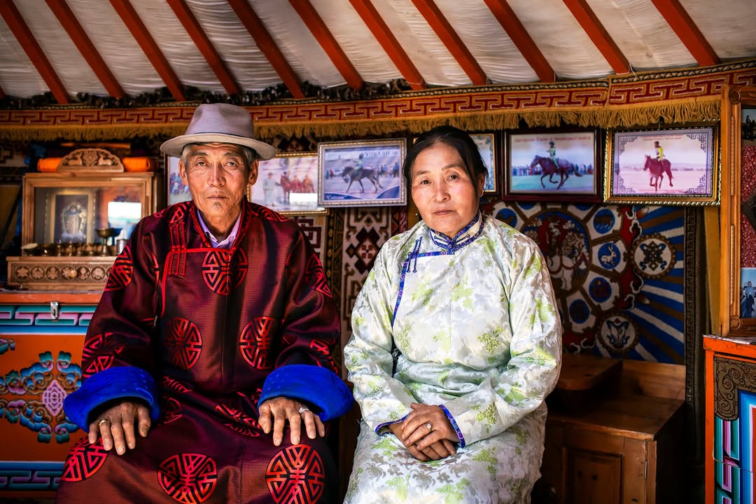 @loropiana cashmere, a story of care and heritage
documented by @polbaril 

loro piana has woven its legacy from a long and intimate bond with the vast Mongolian steppes, where the world’s most precious cashmere begins its journey. Since the late 1990s, the Maison has sought out the finest fibers at their origin, walking alongside nomadic herders whose knowledge of the land and the animals is centuries old.

From this rare material, the Maison shapes creations that speak of patience, purity, and an enduring pursuit of beauty - pieces in which the quiet strength of the steppe meets the elegance of Italian craftsmanship.

grading and retouching by @granondigital 

agent @julianmeijeragency