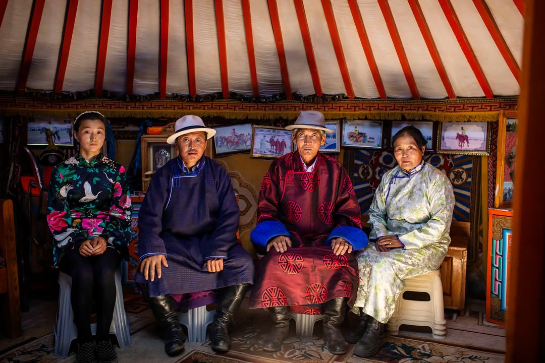 @loropiana cashmere, a story of care and heritage
documented by @polbaril 

loro piana has woven its legacy from a long and intimate bond with the vast Mongolian steppes, where the world’s most precious cashmere begins its journey. Since the late 1990s, the Maison has sought out the finest fibers at their origin, walking alongside nomadic herders whose knowledge of the land and the animals is centuries old.

From this rare material, the Maison shapes creations that speak of patience, purity, and an enduring pursuit of beauty - pieces in which the quiet strength of the steppe meets the elegance of Italian craftsmanship.

grading and retouching by @granondigital 

agent @julianmeijeragency