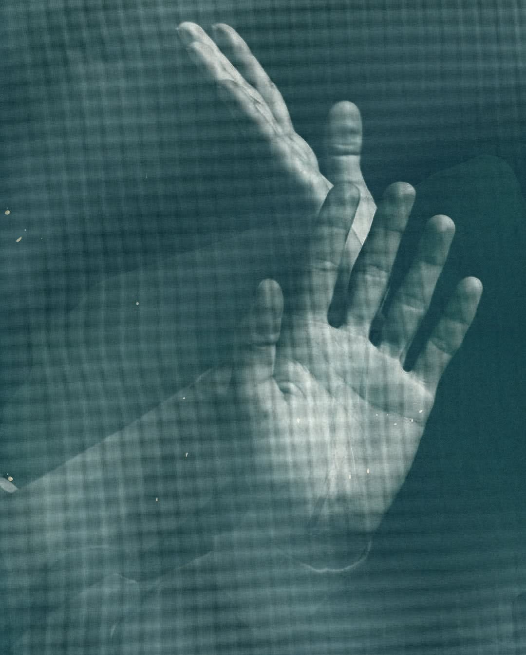 @_hugomapelli develops a visual language at the crossroads of tradition and experimentation. Working in his Paris darkroom, he merges historical photographic processes with contemporary tools to produce singular images. Moving between film and digital photography, photograms and videograms, he captures shadows, distorts techniques, and creates a body of work that is graphic, vibrant, and rich in materiality - where abstraction and fashion photography converge within a distinctive artistic vision.

In collaboration with Saint Laurent Rive Droite, Hugo Mapelli presents a solo exhibition in Paris from January to March 2026, accompanied by the publication of Fanzine no. 21, edited by @anthonyvaccarello 

@ysl  @saintlaurentbabylone 
@leadwdo  @monsieurlagent  @romstiv 

printing by @granondigital