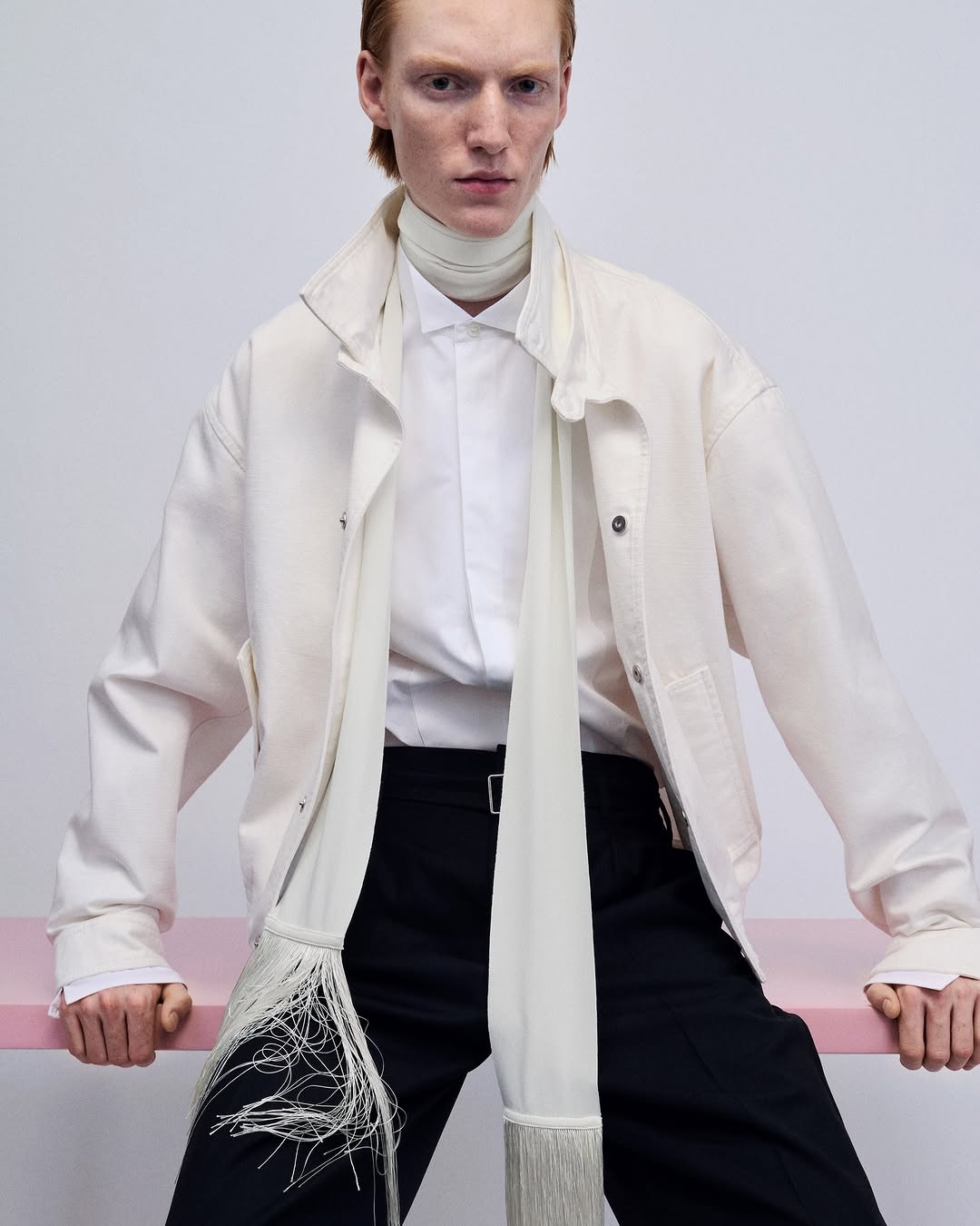 Spring Summer 2027 Menswear, @lanvin unveils a capsule collection in collaboration with historic British knitwear maker @johnsmedleyknitwear documented by @mariedeteneuille

#LANVIN #johnsmedley