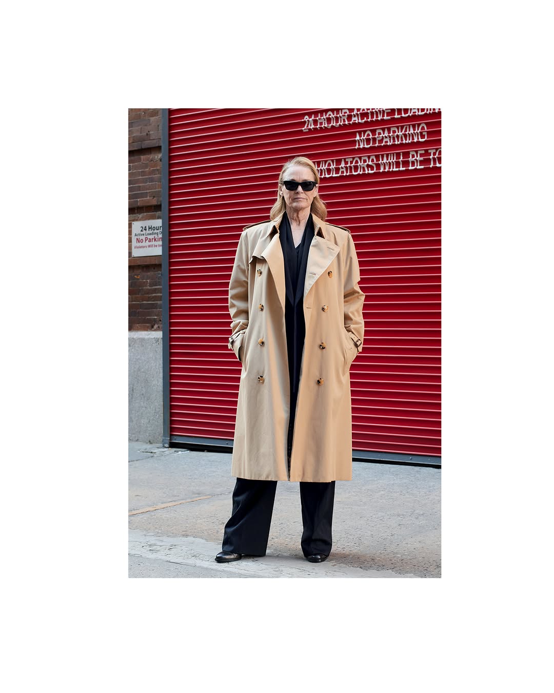 Four cities. Ten iconic styles. 170 people
documented by @jack_______day  for @burberry 

one month digit'op worldwide trip, grading & retouching @granondigital