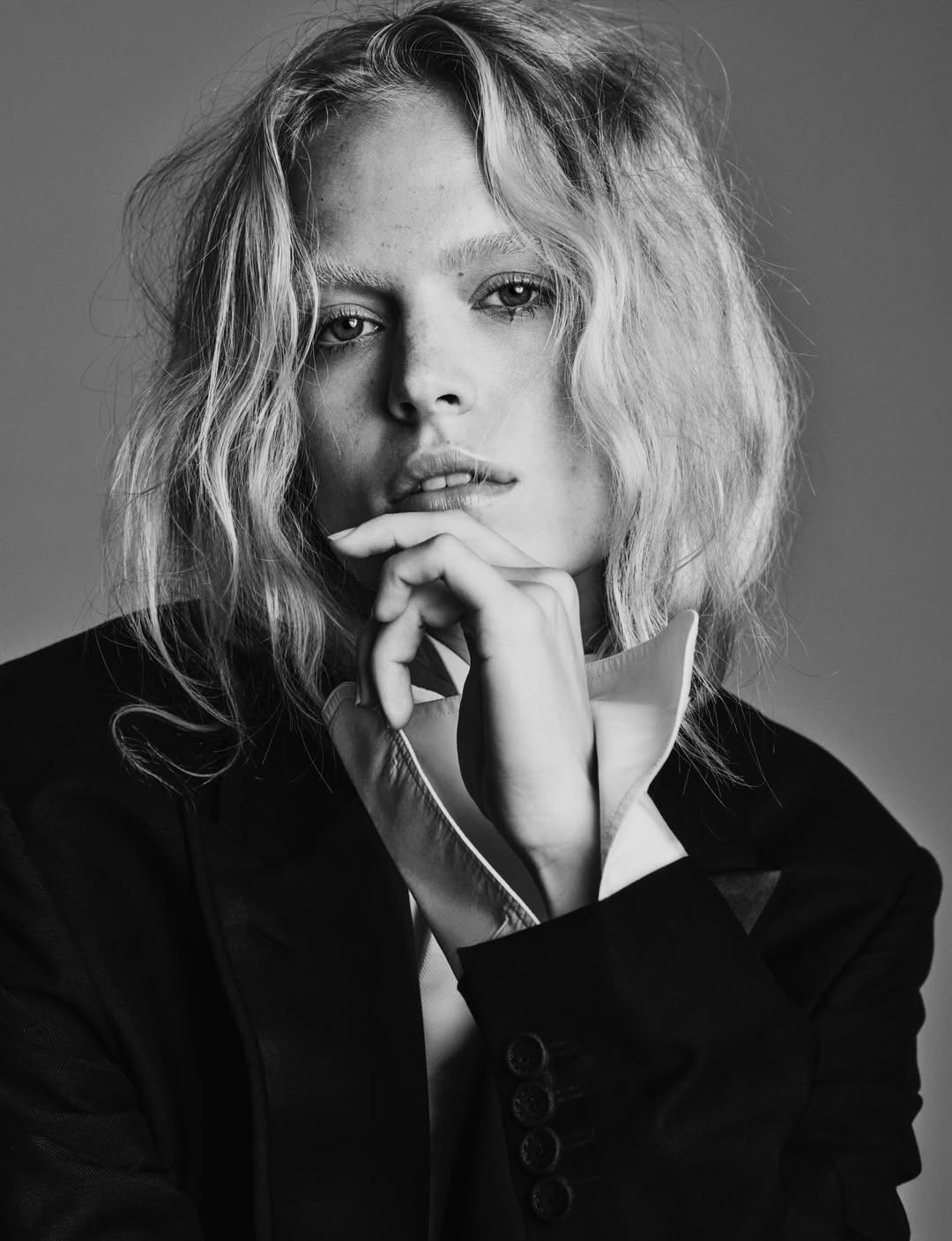 @numeromagazine 
photographer : @benhassett at @mmxxartists
stylist : @charlesvarenne
models : @tanya_chirbanova and @mayasturn_ at @number_management, @annakeyyyy at @metropolitanmodelsgroup
@yingouyang_ at @vivamodels
@rikke.nora at @womenmanagementny
hair stylist :  @shinarima using @davinesfrance at @homeagency
makeup artist : @francelledaly at @2bmanagement 
nail : @theguythatdoesnails at @seemanagement
digitech : @abc7dallas 
asst photographer : @roegcohen
asst stylist : Sofia Isabella
retouch : @rawretouchstudio
casting director @paullouisor
✨ prod : @gtsprod ✨