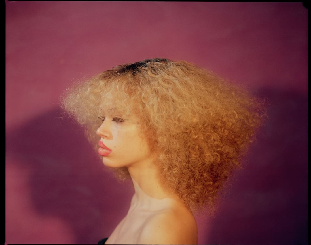 Sleek Magazine |  Oct. 23