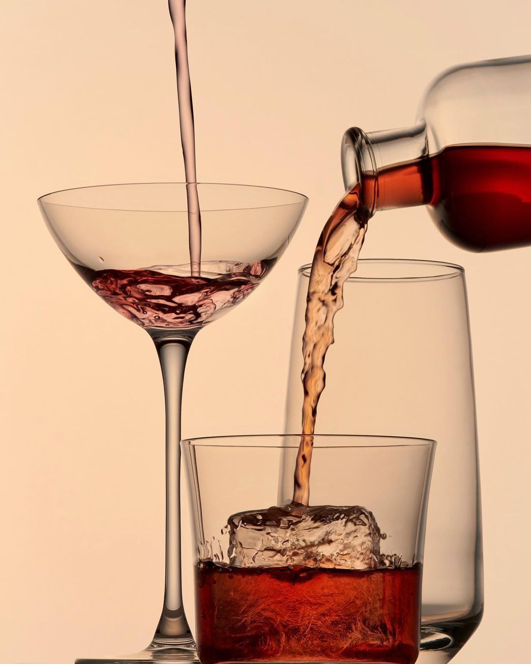 WEEKEND® DRINKS |  Oct. 23