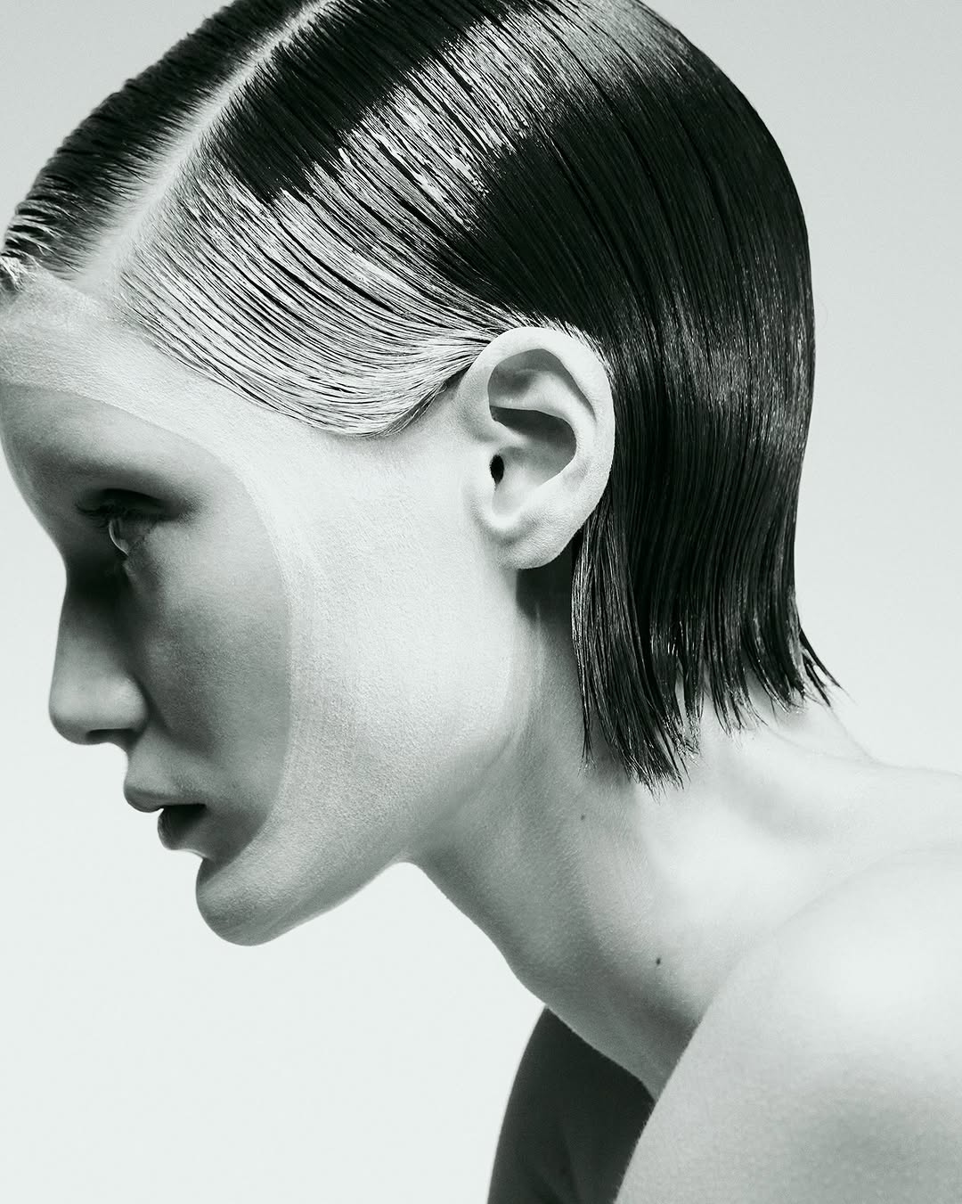 Harriet MacSween X Cristina Efi Jugo for Twin Magazine Aug. 26