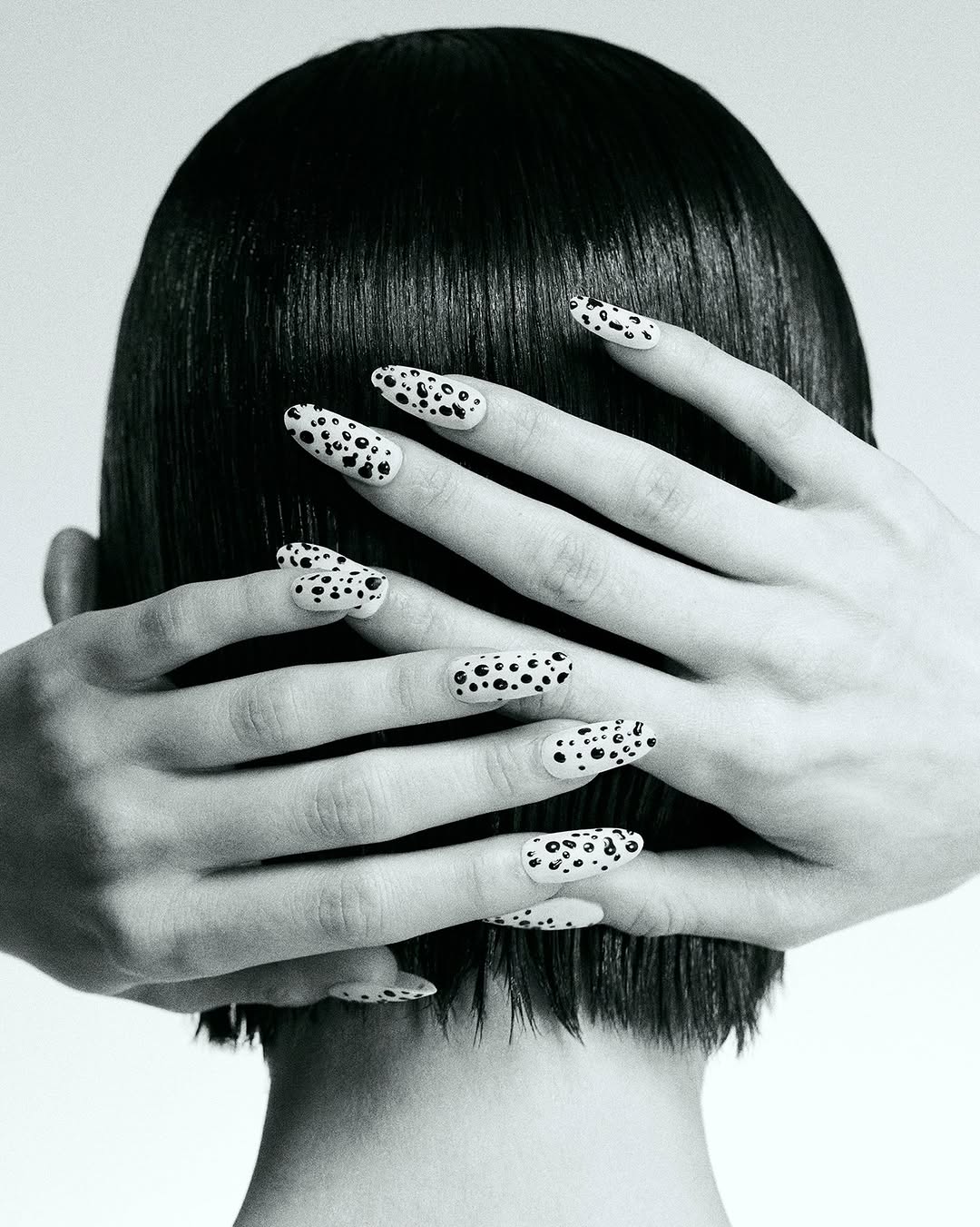 Harriet MacSween X Cristina Efi Jugo for Twin Magazine Aug. 26