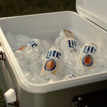 Dan Goldberg X Miller Lite Apr. 26