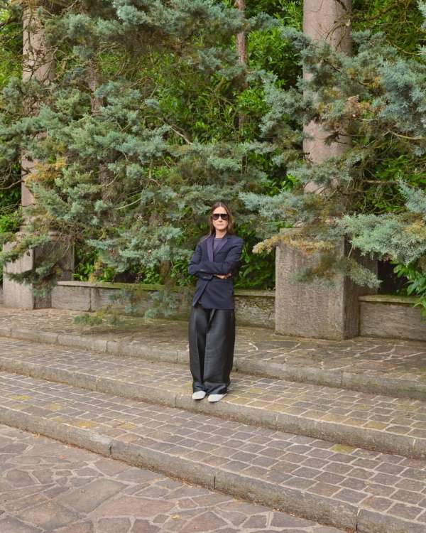 Venetia Scott photographing @louise_trotter...