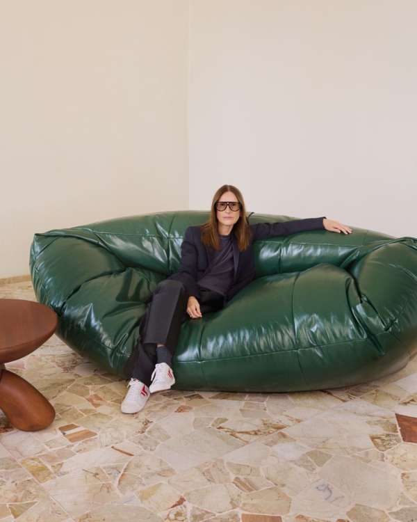 Venetia Scott photographing @louise_trotter...