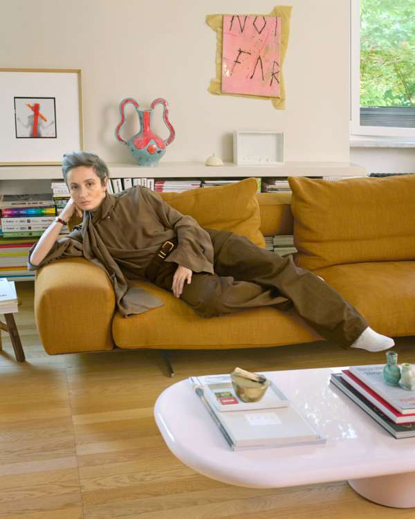 Venetia Scott photographing @louise_trotter...