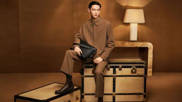 Flashback / Fast Forward - Fendi FW 2025 ca...