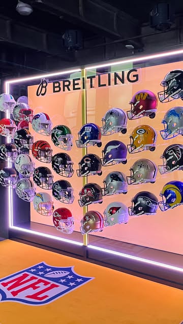Breitling x NFL celebration of their offici...