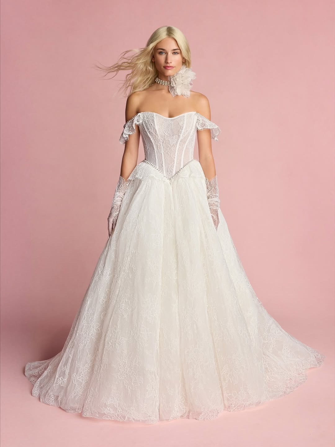 IDAN by House of Idan — Fall/Winter 2026 photographed by @walterchin in Stage D

Creative Director/Agency: @deborahsmoses | Videographer: @rebeccafourteau | Stylist: @anyaziourova | Hair: @chuckielovehair | Makeup: @makky15 | Prop Stylist: @ stocktonhall | Producer:  @mahaliawats for MosesMedia

#Idan #Bridal #fashion #ProductionLife #HighlineStages #GoHigh