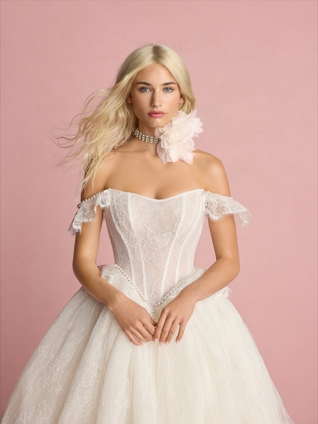 IDAN by House of Idan — Fall/Winter 2026 photographed by @walterchin in Stage D

Creative Director/Agency: @deborahsmoses | Videographer: @rebeccafourteau | Stylist: @anyaziourova | Hair: @chuckielovehair | Makeup: @makky15 | Prop Stylist: @ stocktonhall | Producer:  @mahaliawats for MosesMedia

#Idan #Bridal #fashion #ProductionLife #HighlineStages #GoHigh