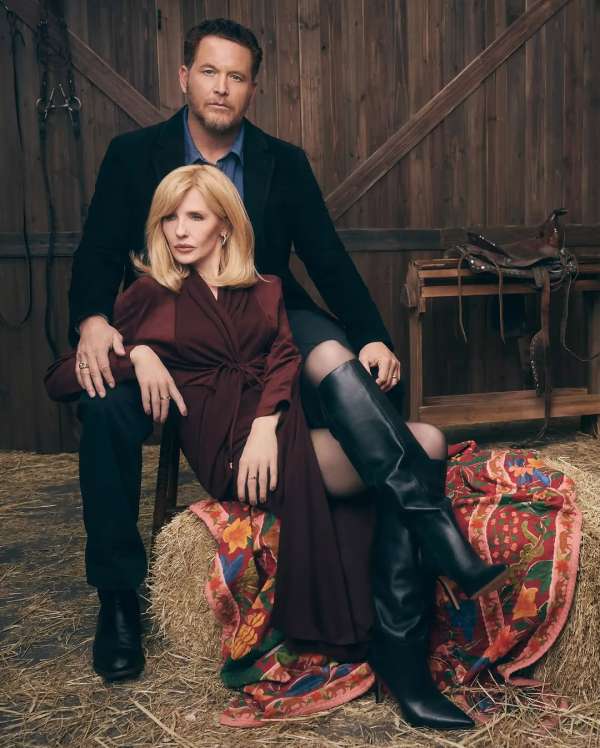 Kelly Reilly and @colehauser22 cover @peopl...