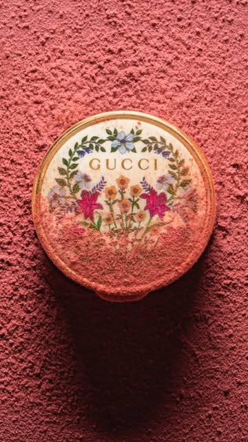 Suzanne Saroff X Gucci Beauty Sep. 25