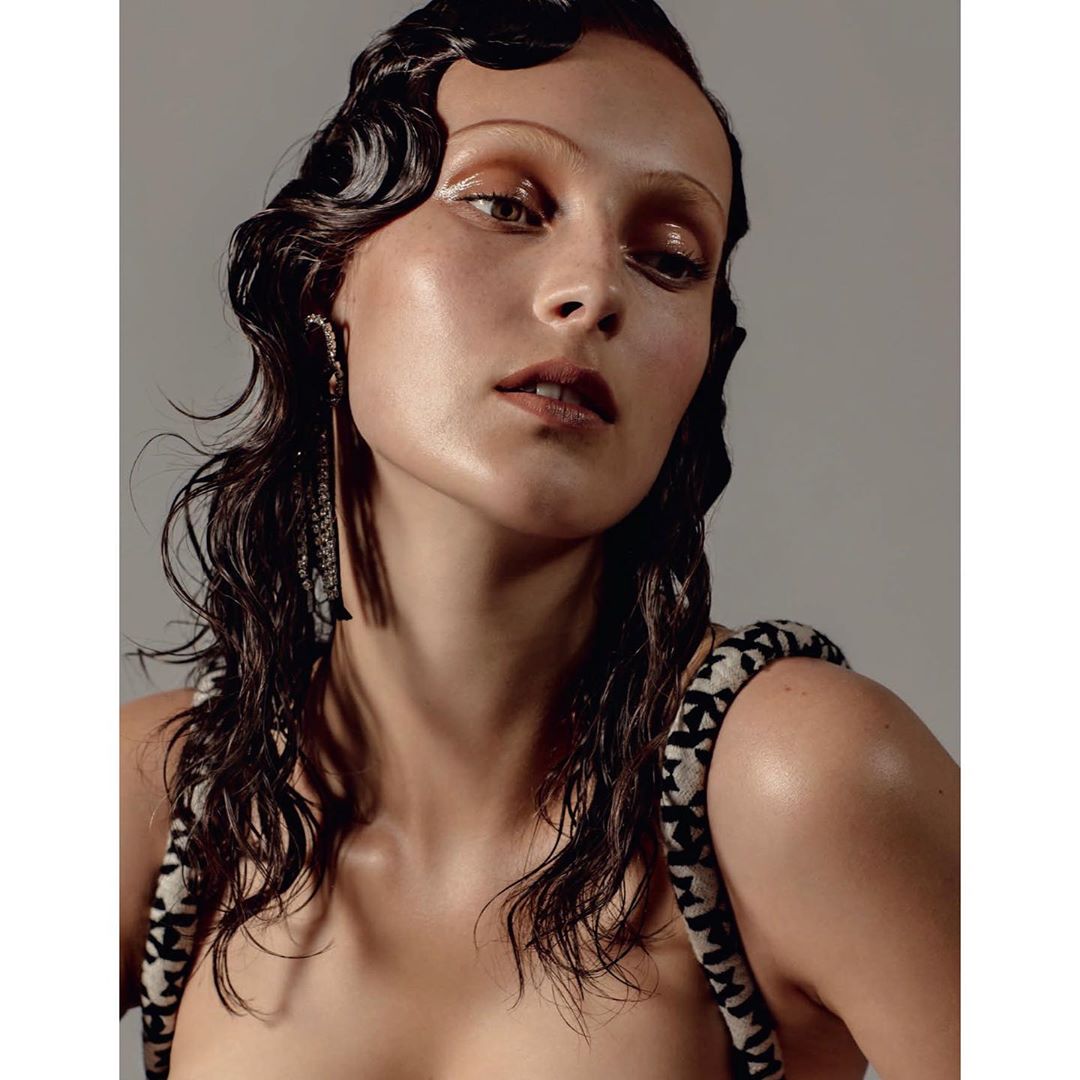 Vogue Japan |  Nov. 19