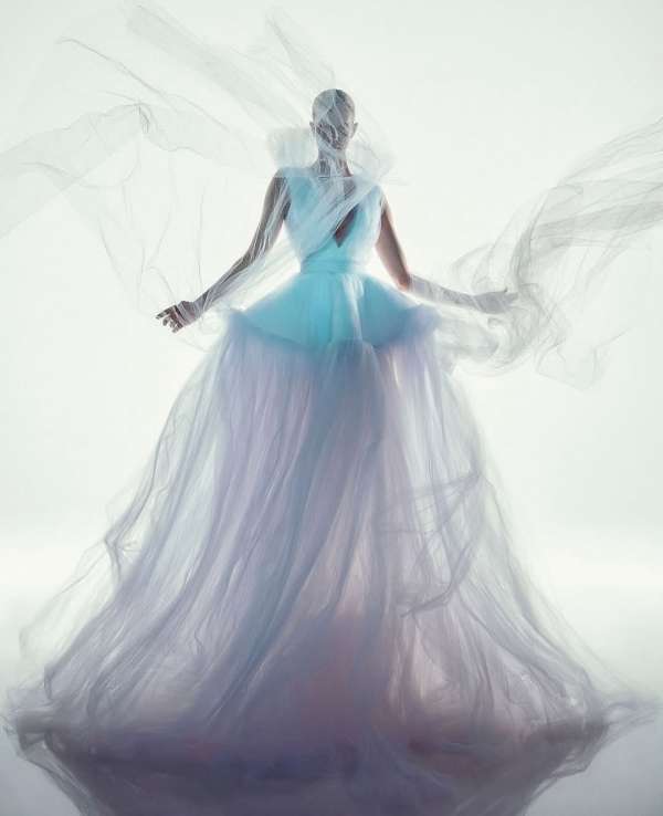 The @lever_couture Bride by @lessjaverlingi...