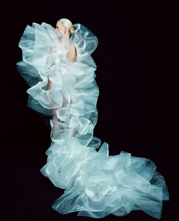The @lever_couture Bride by @lessjaverlingi...